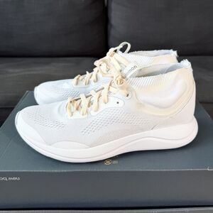 Lululemon Chargefeel Workout Mid White Running Shoes Women's Size 9